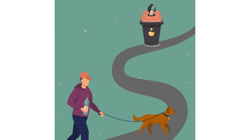 Grafika rysunkowa przedstawiająca mężczyznę, trzymającego w ręce butelkę PET, w drugiej ręce smycz, na której jest pies. Mężczyzna idzie drogą, która prowadzi do kosza do segregacji oleju jadalnego.
